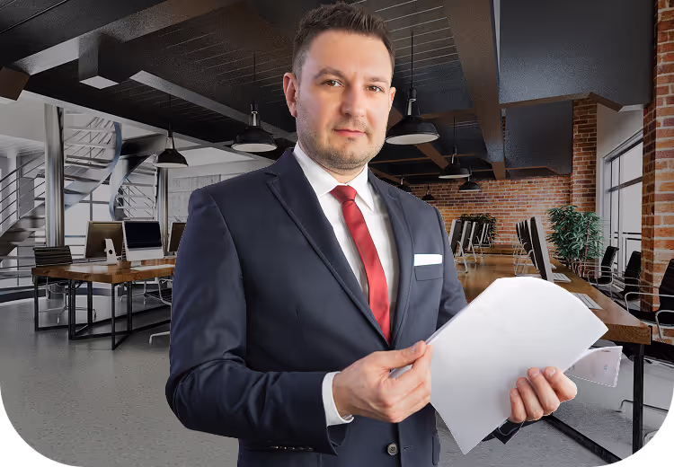 Szymon Bajorek właściciel kancelarii prawnej w Warszawie.