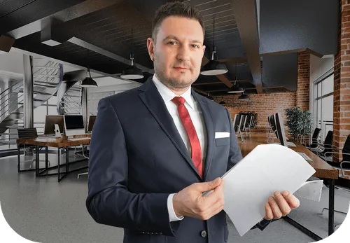 Szymon Bajorek właściciel kancelarii prawnej w Warszawie.